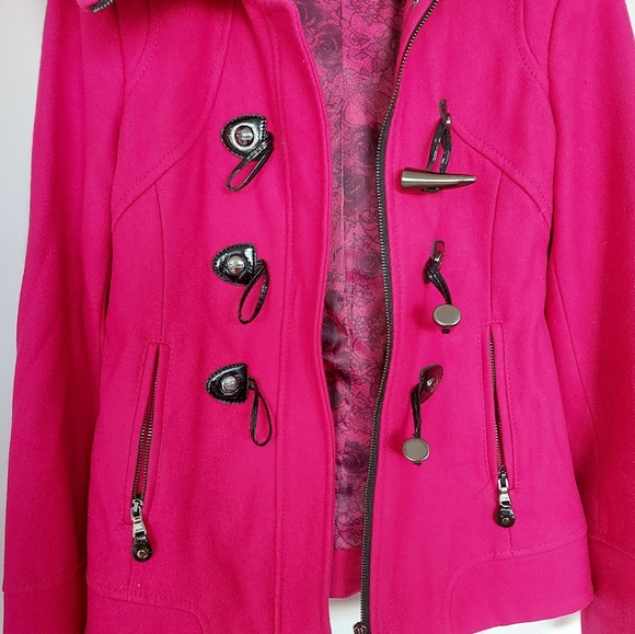 Guess Jacket🛍 - Picture 5 of 16